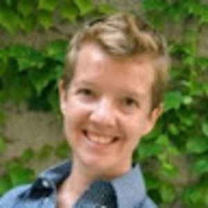 Meet your Posher, Stacy